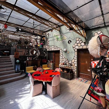 Qilimcha'S Guesthouse-Art Museum Telawi Exterior foto