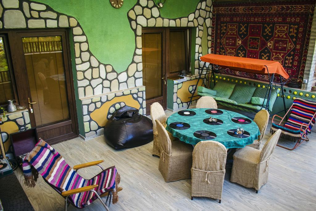 Qilimcha'S Guesthouse-Art Museum Telawi Exterior foto